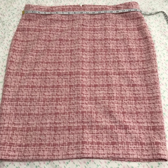 NWOT Laura Pink High Waisted Tweed Boucle Pencil Skirt Plus Size 16/1X - Picture 4 of 11